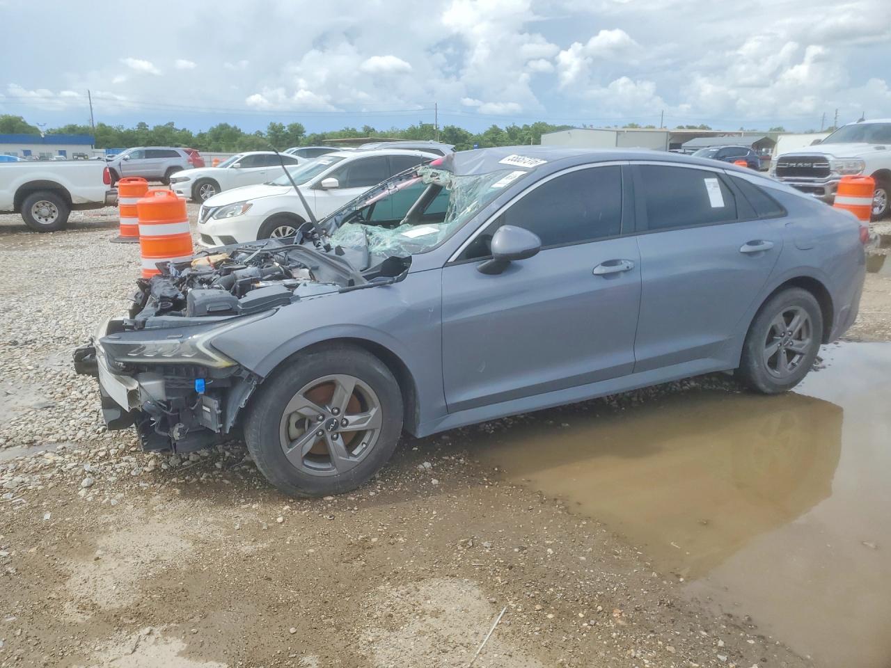 2022 Kia K5