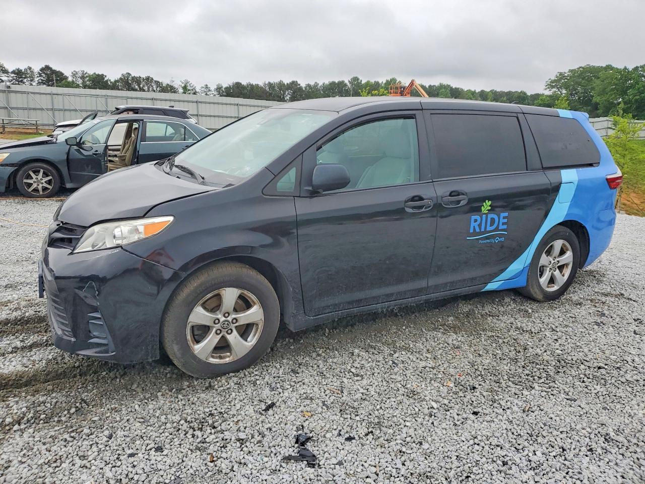 2020 Toyota Sienna