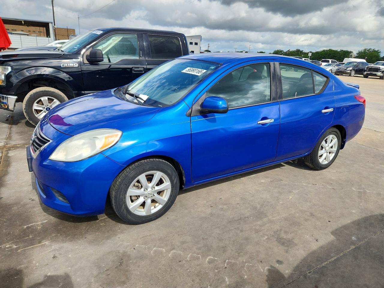 2014 Nissan Versa