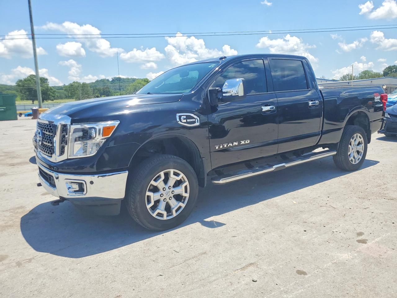 2016 Nissan Titan