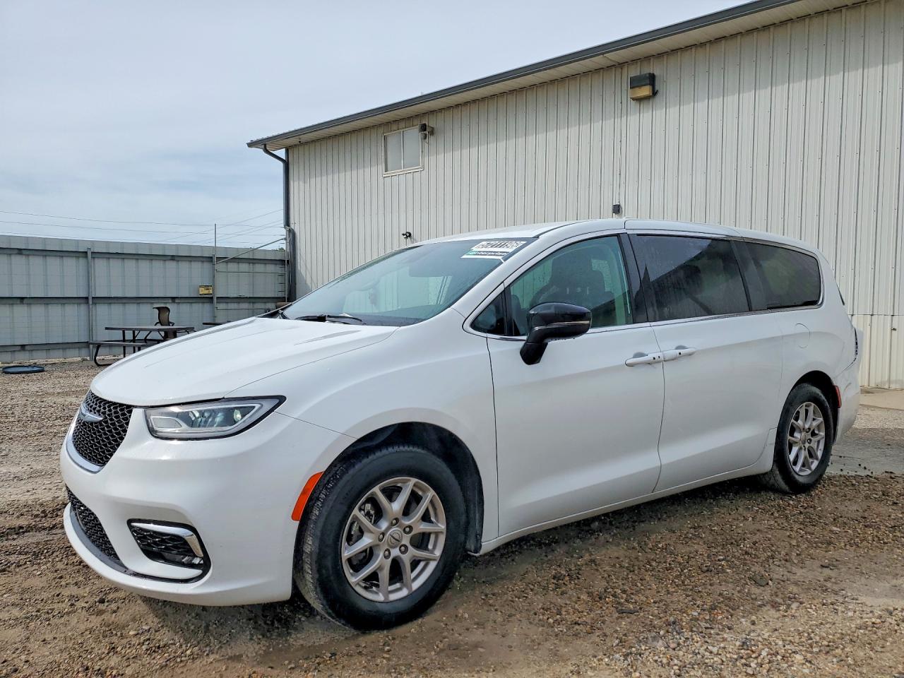 2024 Chrysler Pacifica