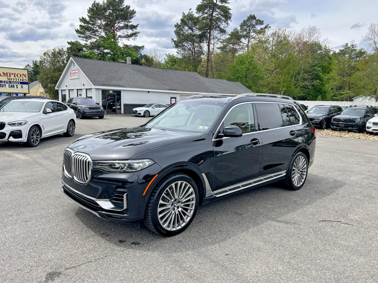 2021 BMW X7