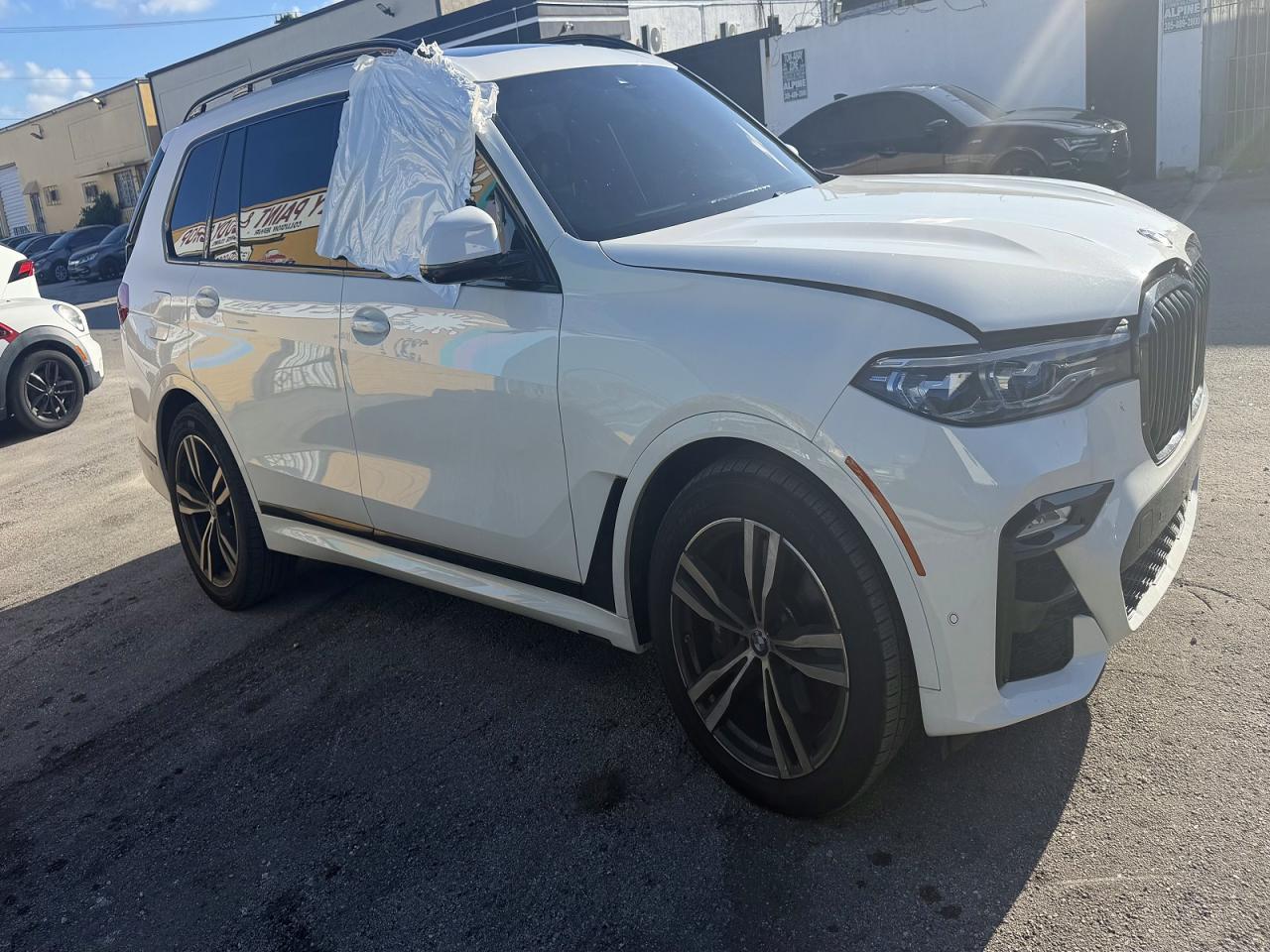 2022 BMW X7