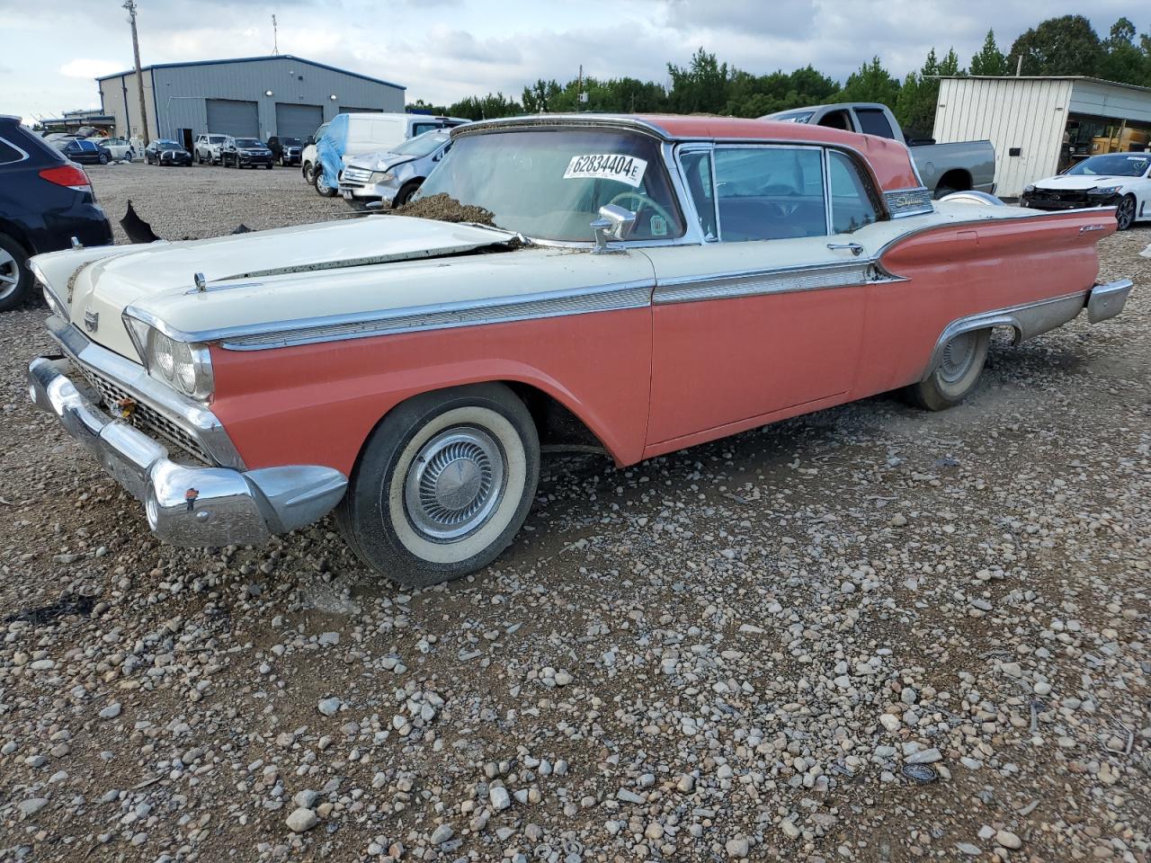 Ford Skyliner