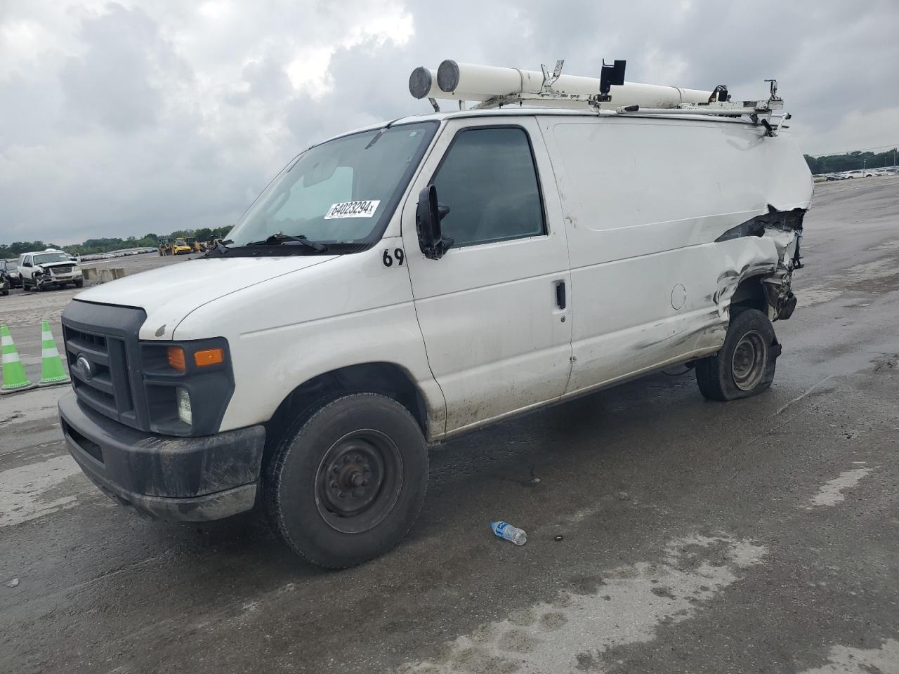 2013 Ford Econoline van E250 Van