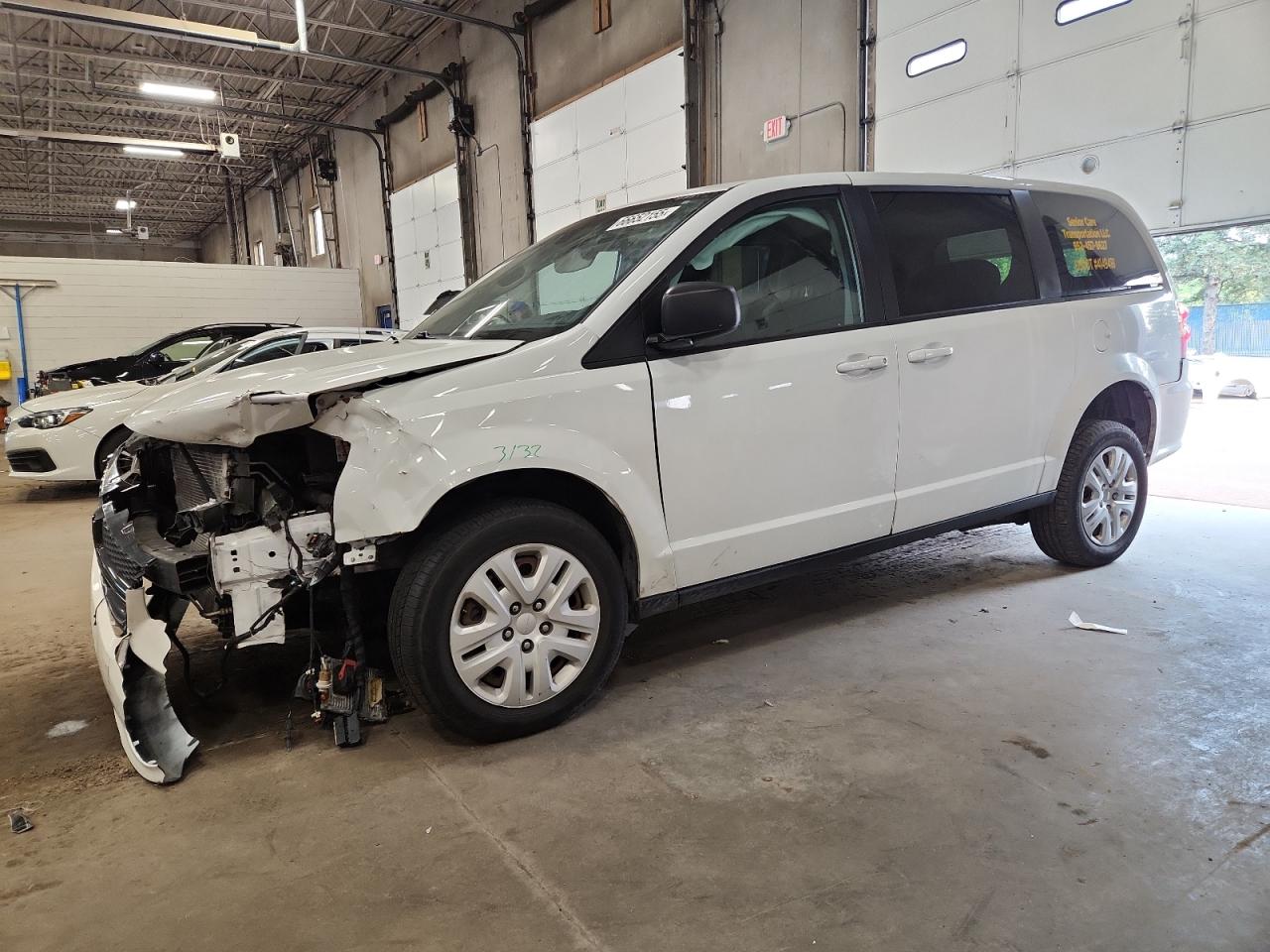 2019 Dodge Grand cara SE