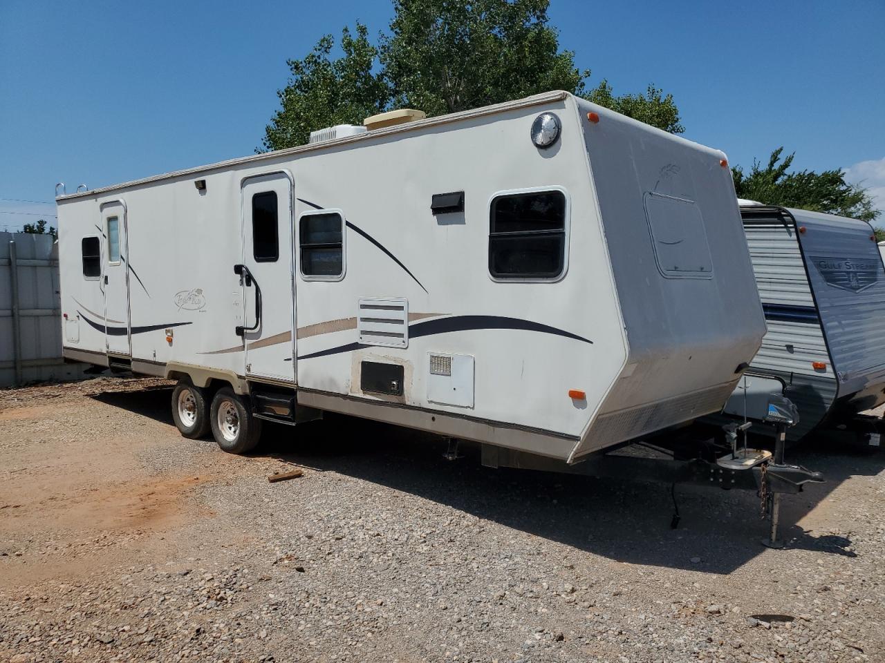 R-vision Trail-lite