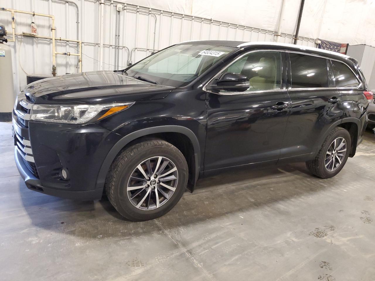 2018 Toyota Highlander se SE