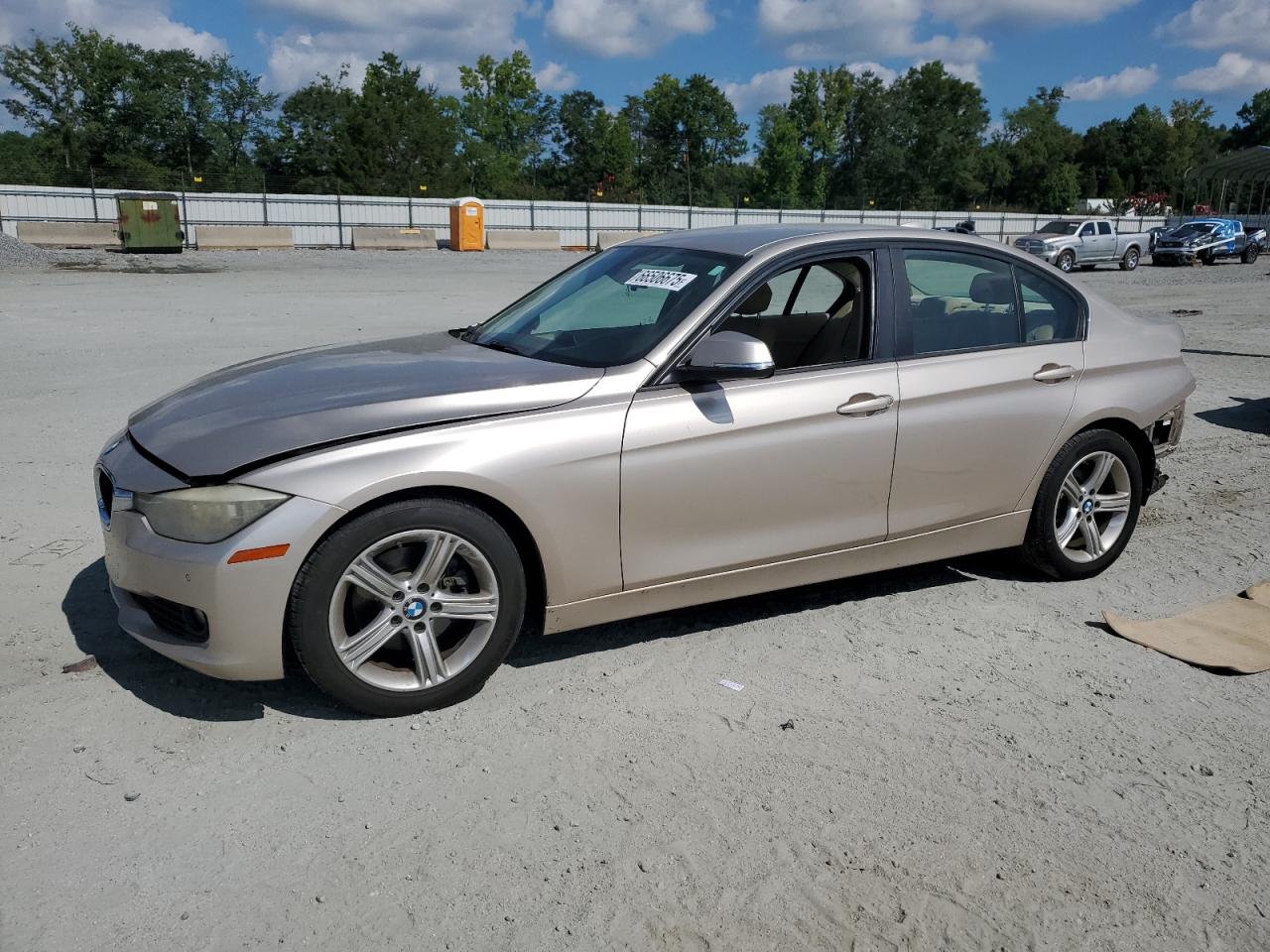 2015 BMW 320 i I