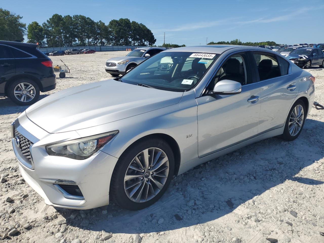 2018 Infiniti Q50 luxe LUXE