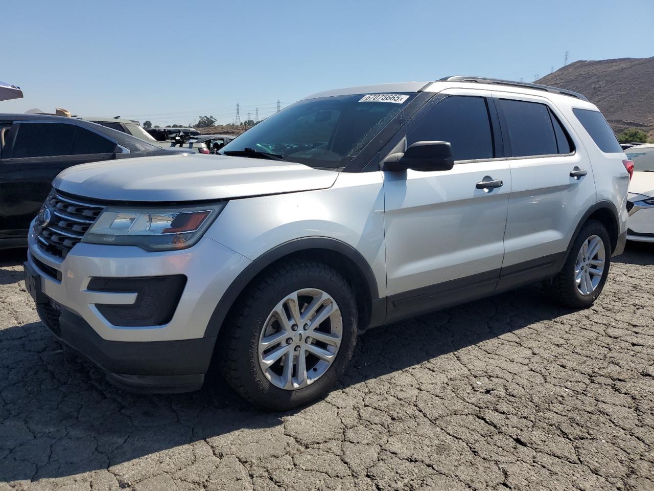 2016 Ford Explorer 4