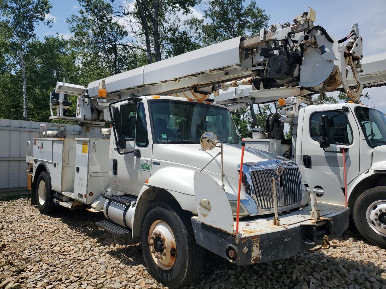 International 4300