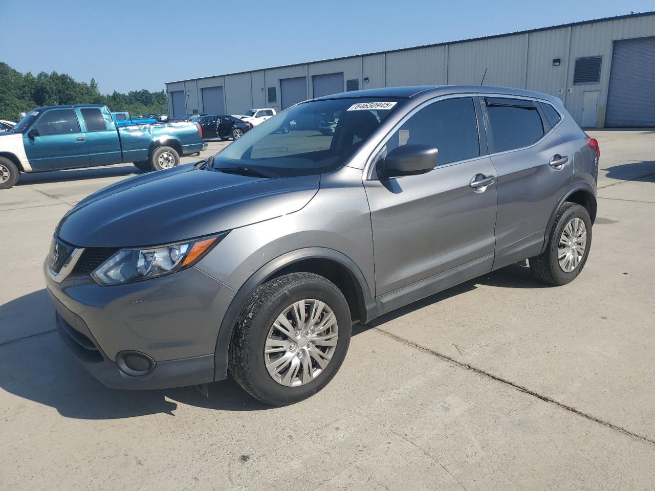 2018 Nissan Rogue sport S