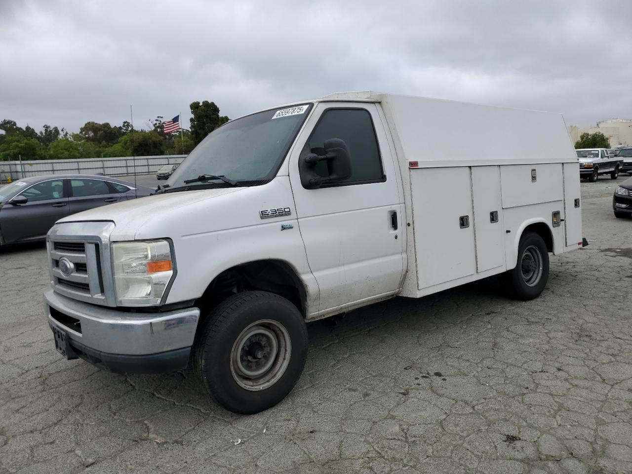 2013 Ford Econoline E350
