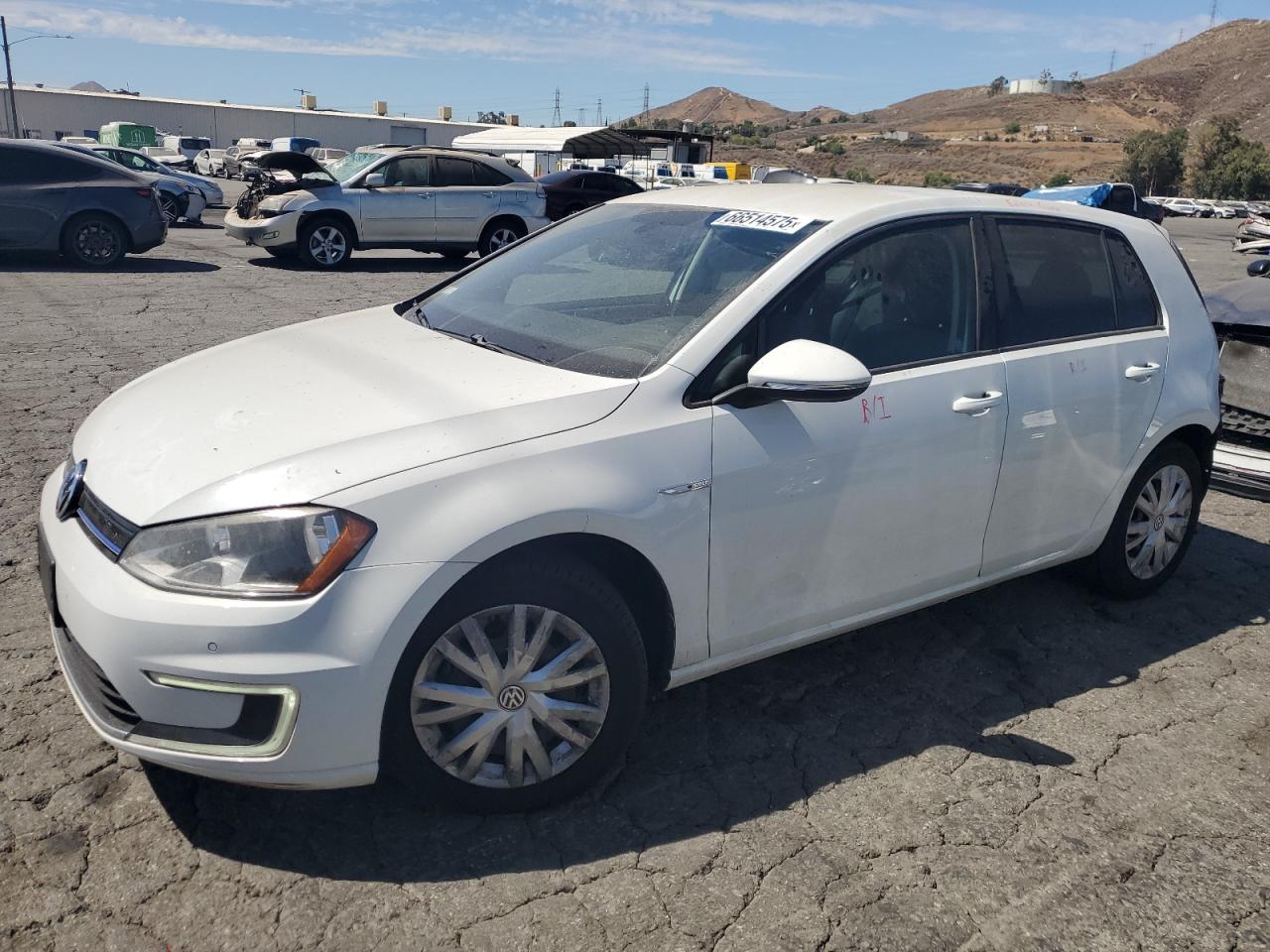 2015 Volkswagen e-Golf