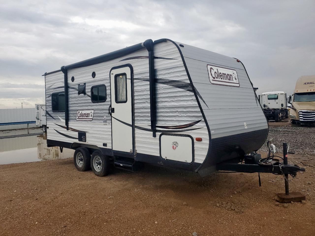 2016 Coleman Travel tra