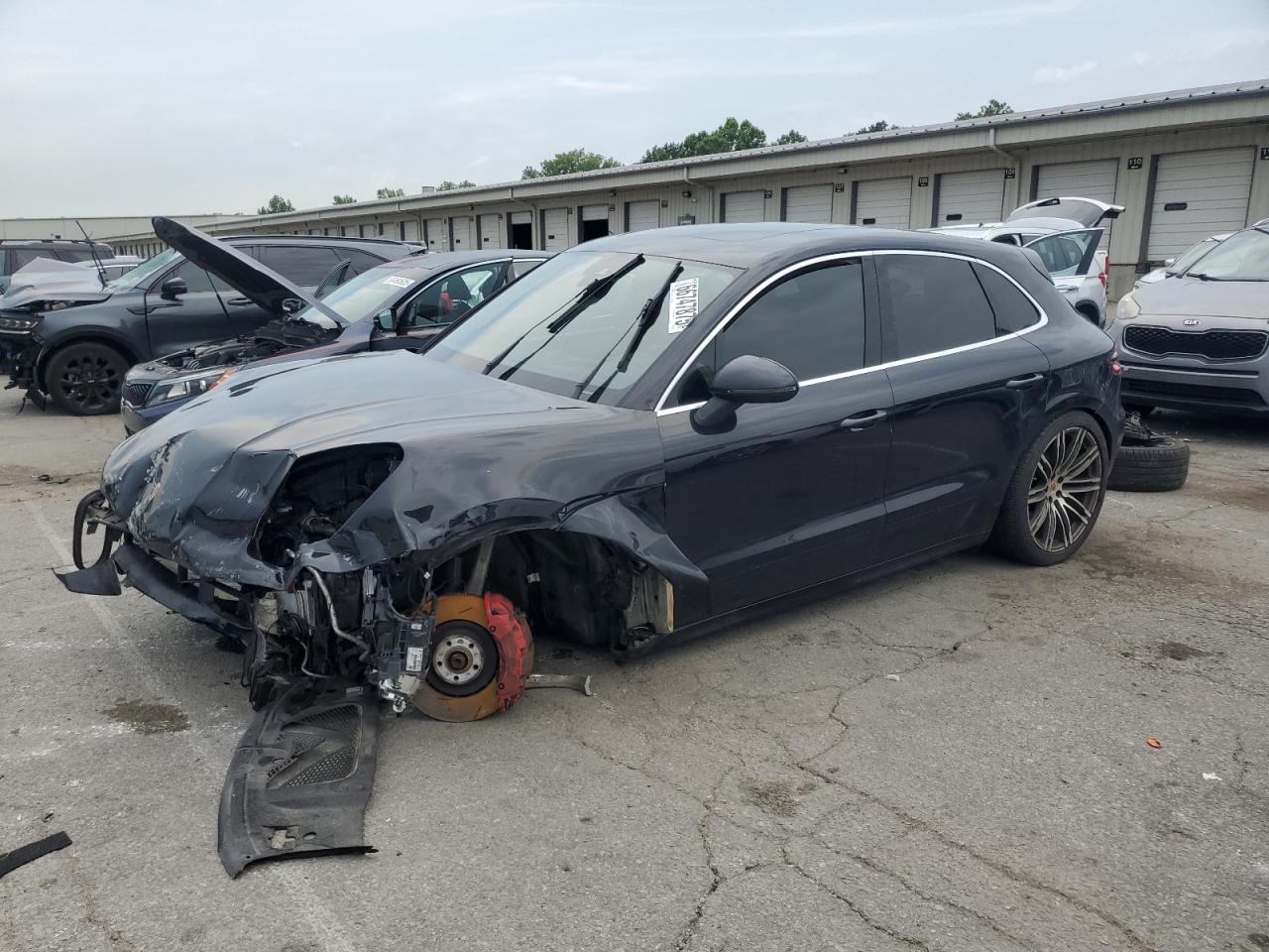 2015 Porsche Macan Turbo