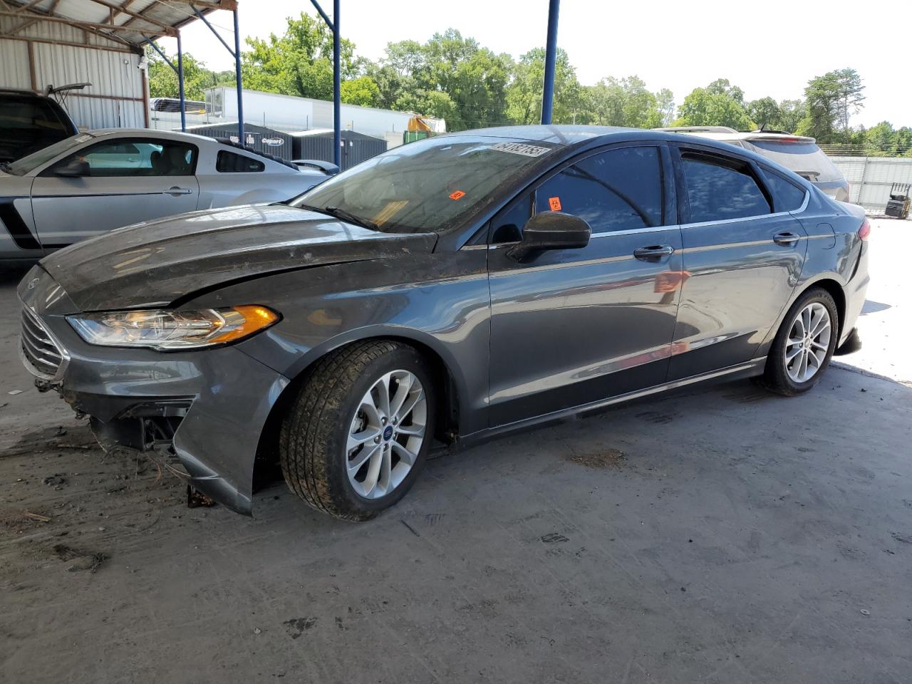 2020 Ford Fusion se SE