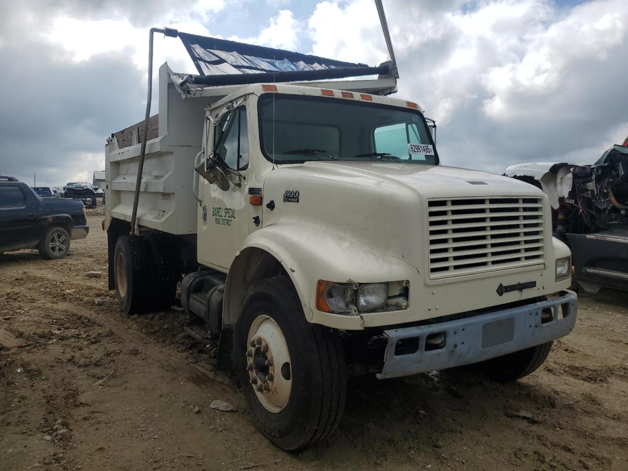 2001 International 4900