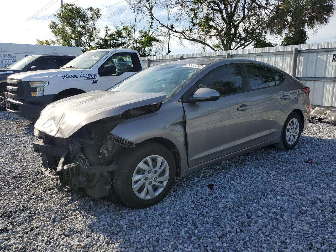 2020 Hyundai Elantra se SE