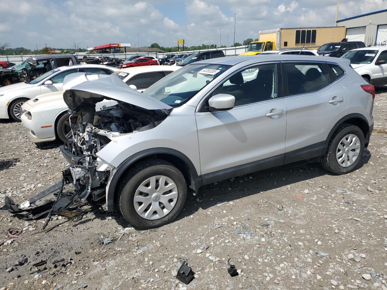 2017 Nissan Rogue spor S