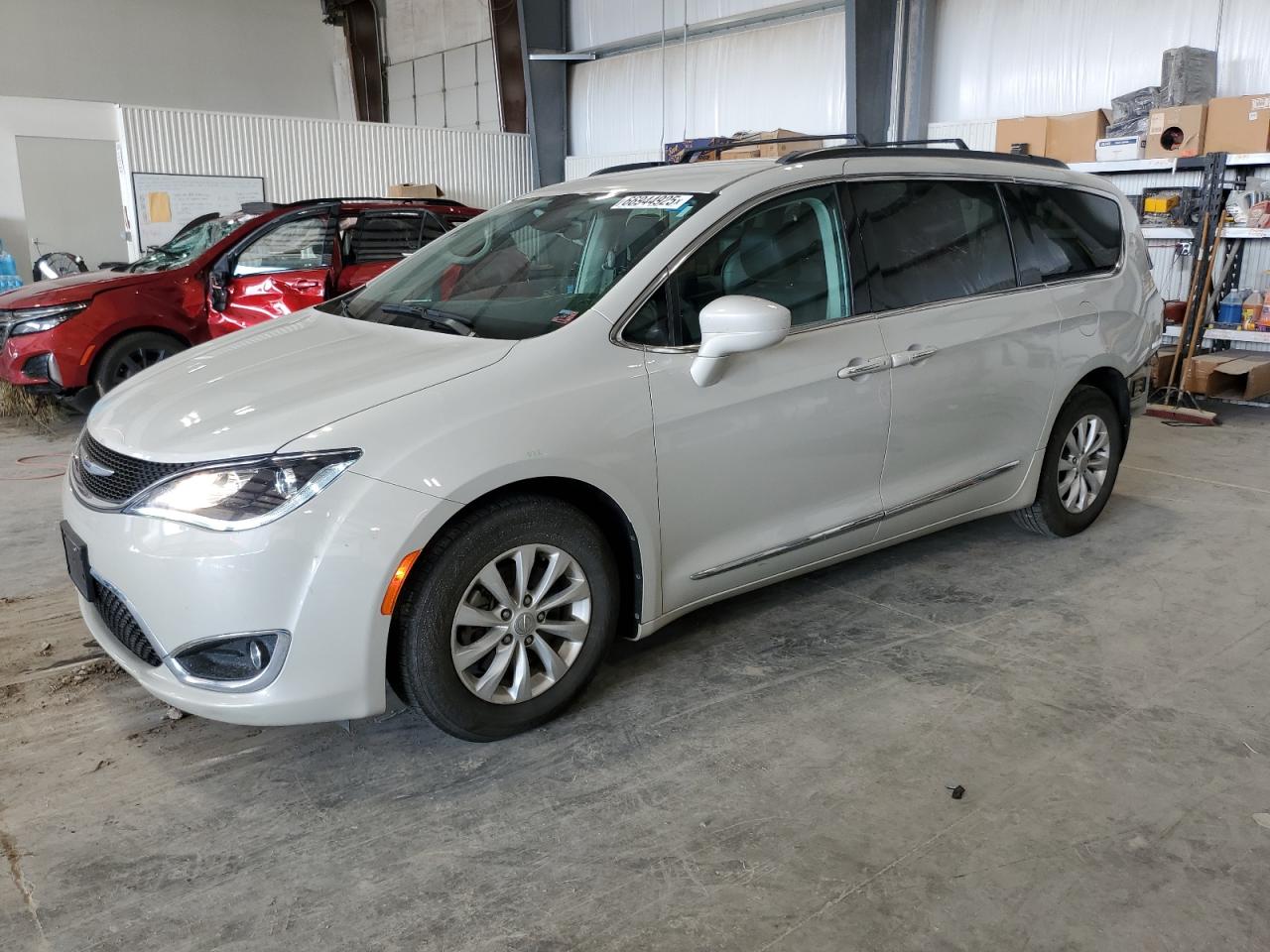 2017 Chrysler Pacifica t TOURING L