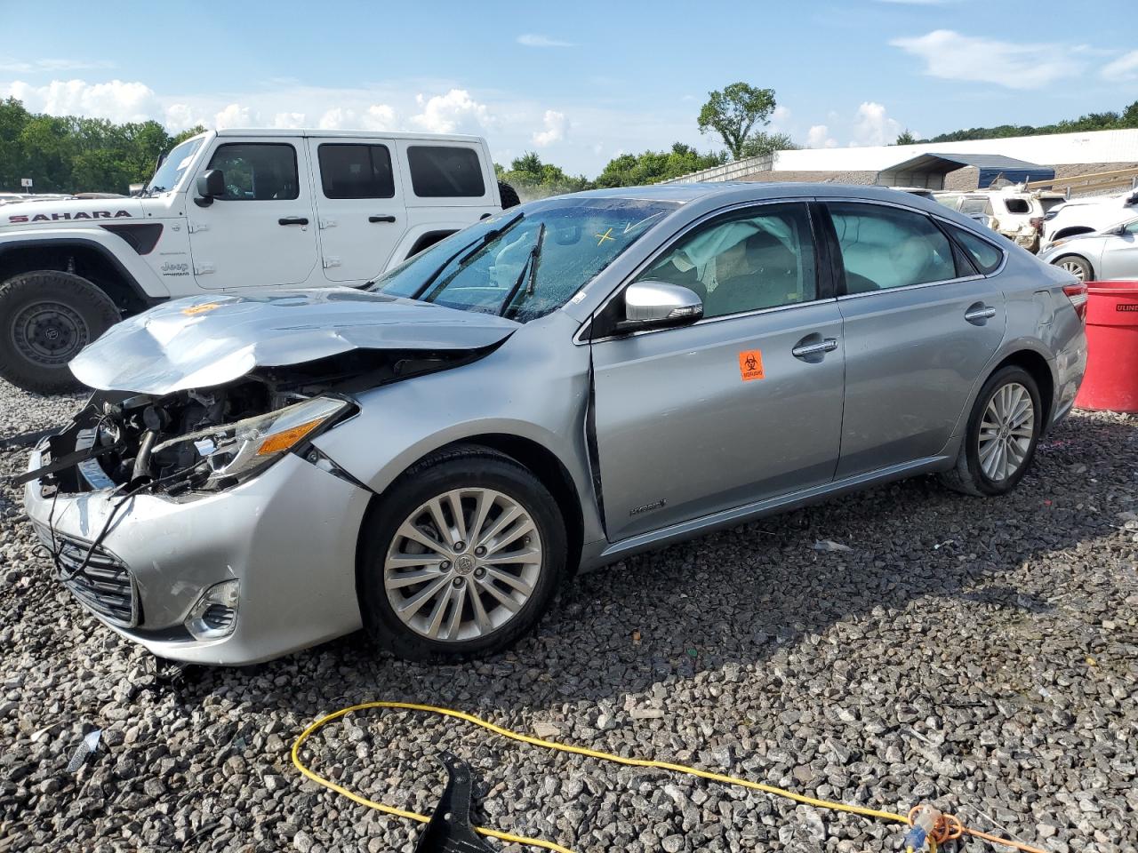 2015 Toyota Avalon hyb HYBRID