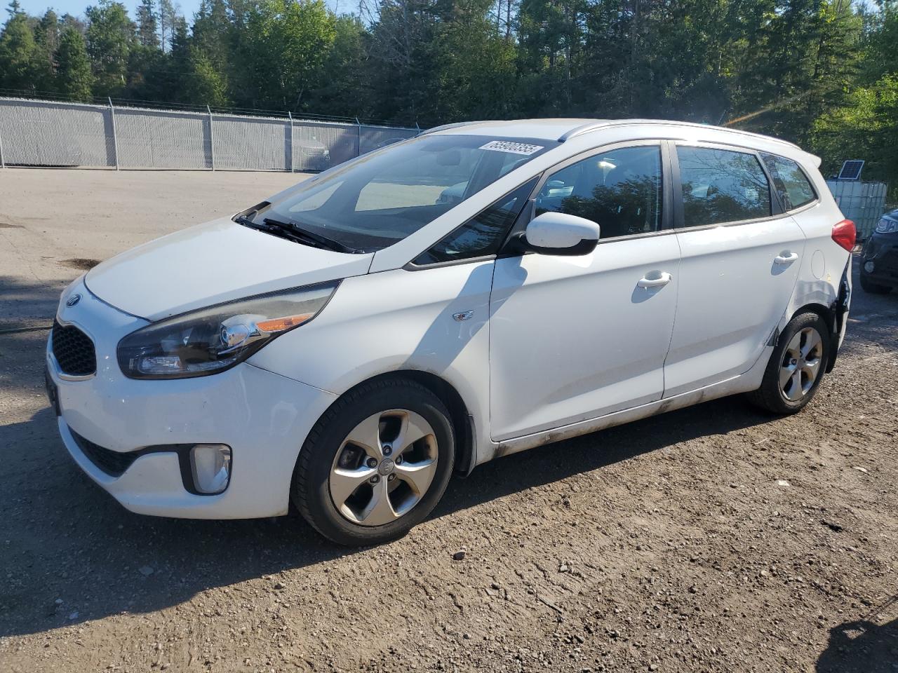 2014 Kia Rondo