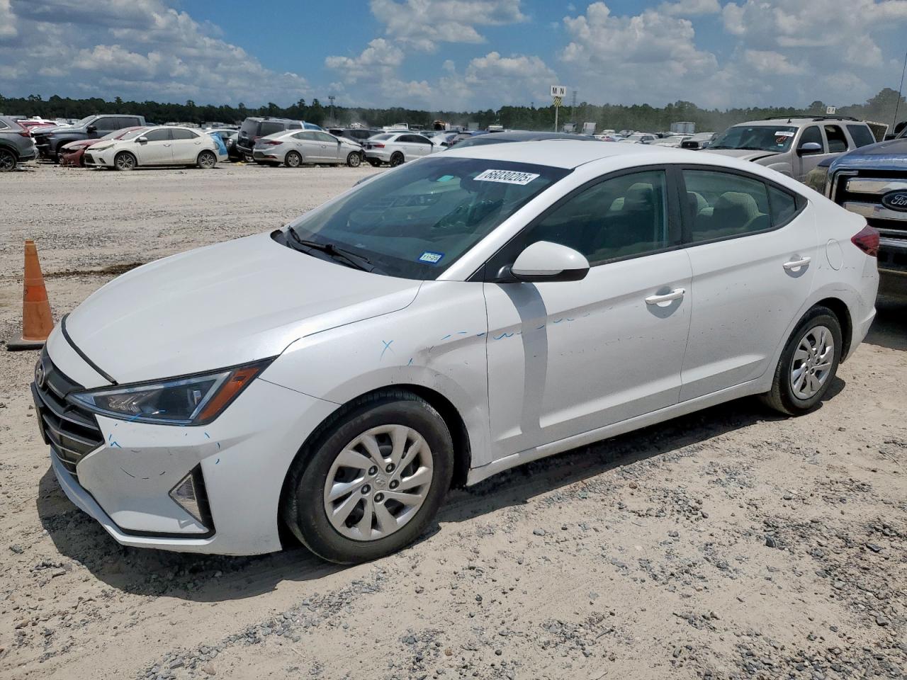 2020 Hyundai Elantra se SE