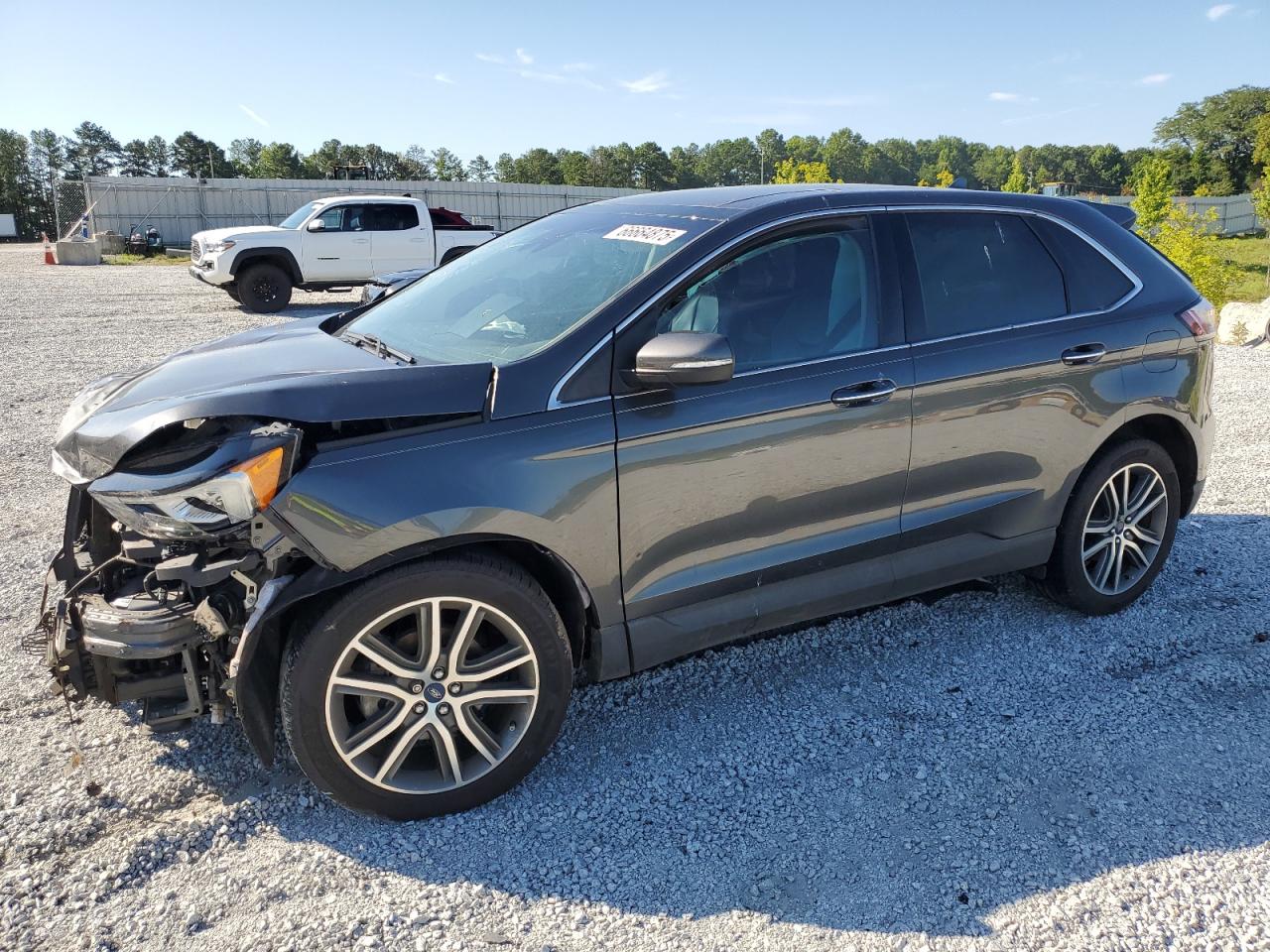 2019 Ford Edge titan TITANIUM