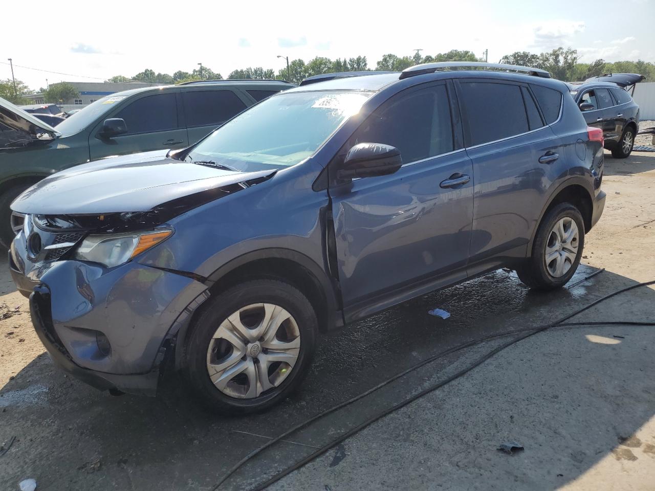 2013 Toyota Rav4 le LE