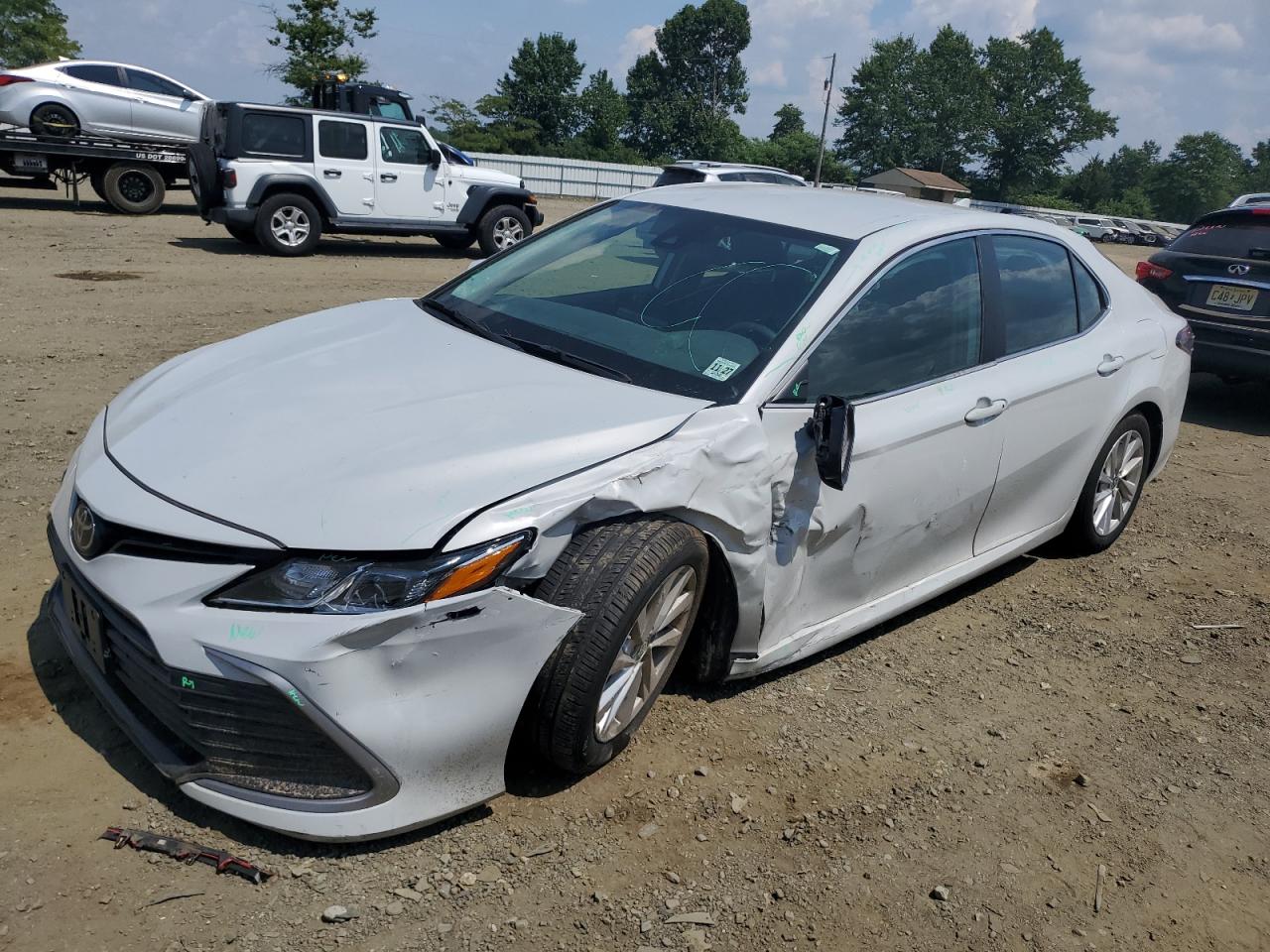 2023 Toyota Camry le LE