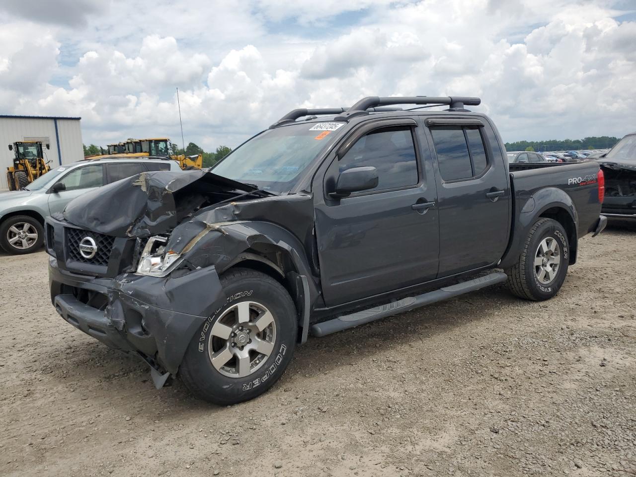2012 Nissan Frontier p