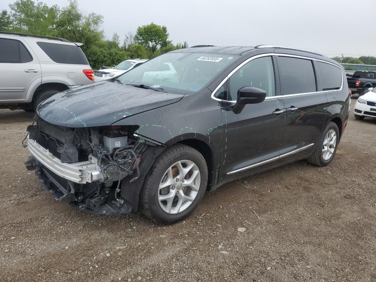 2017 Chrysler Pacifica t TOURING L PLUS