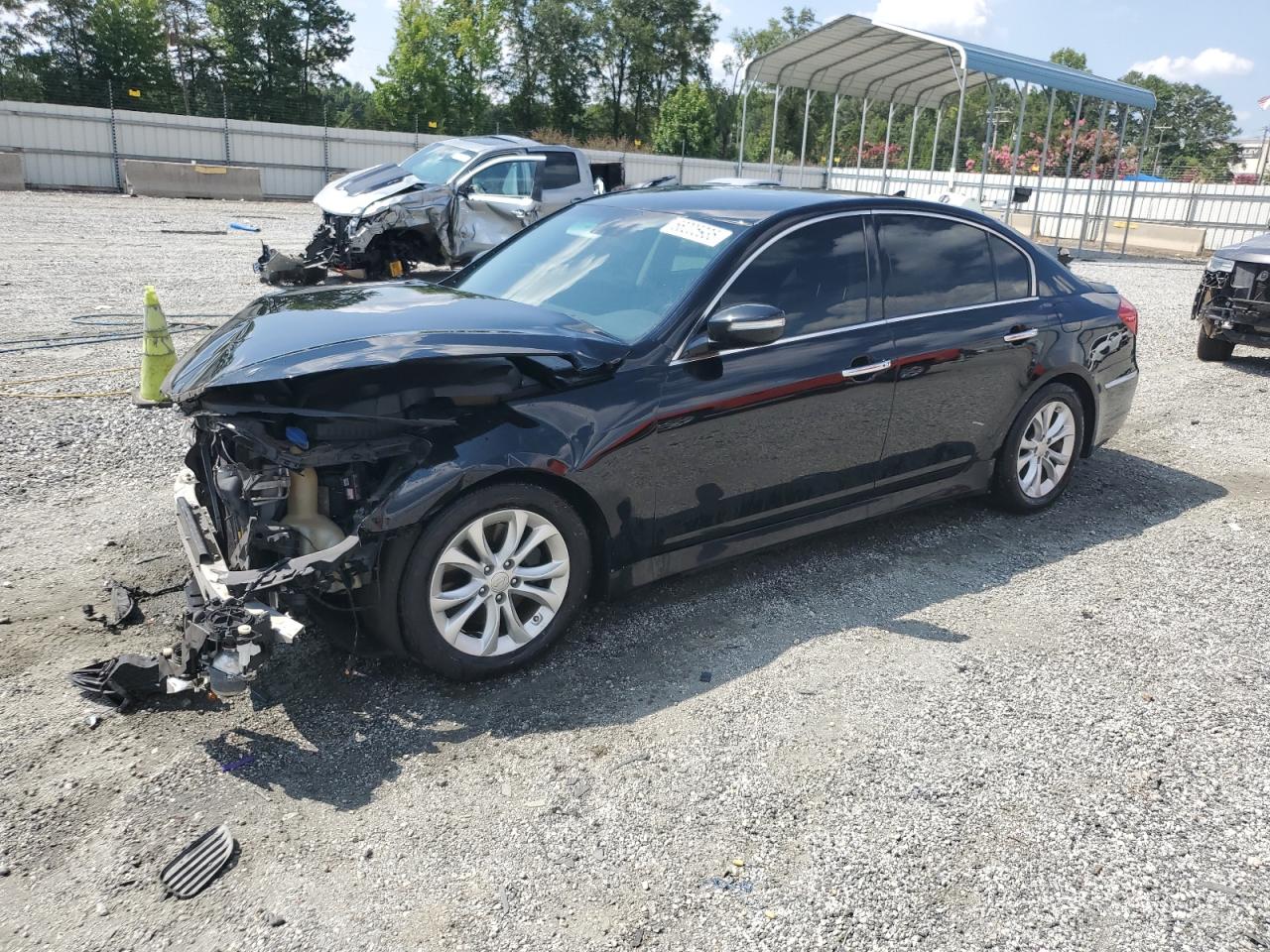 Hyundai Genesis 3.