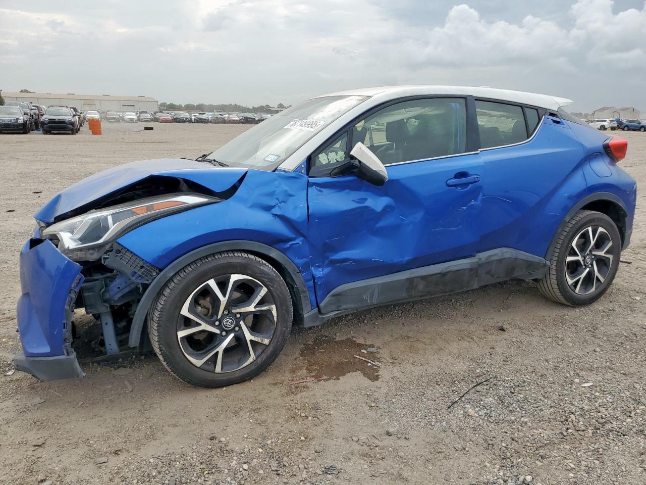 2019 Toyota C-hr xle XLE