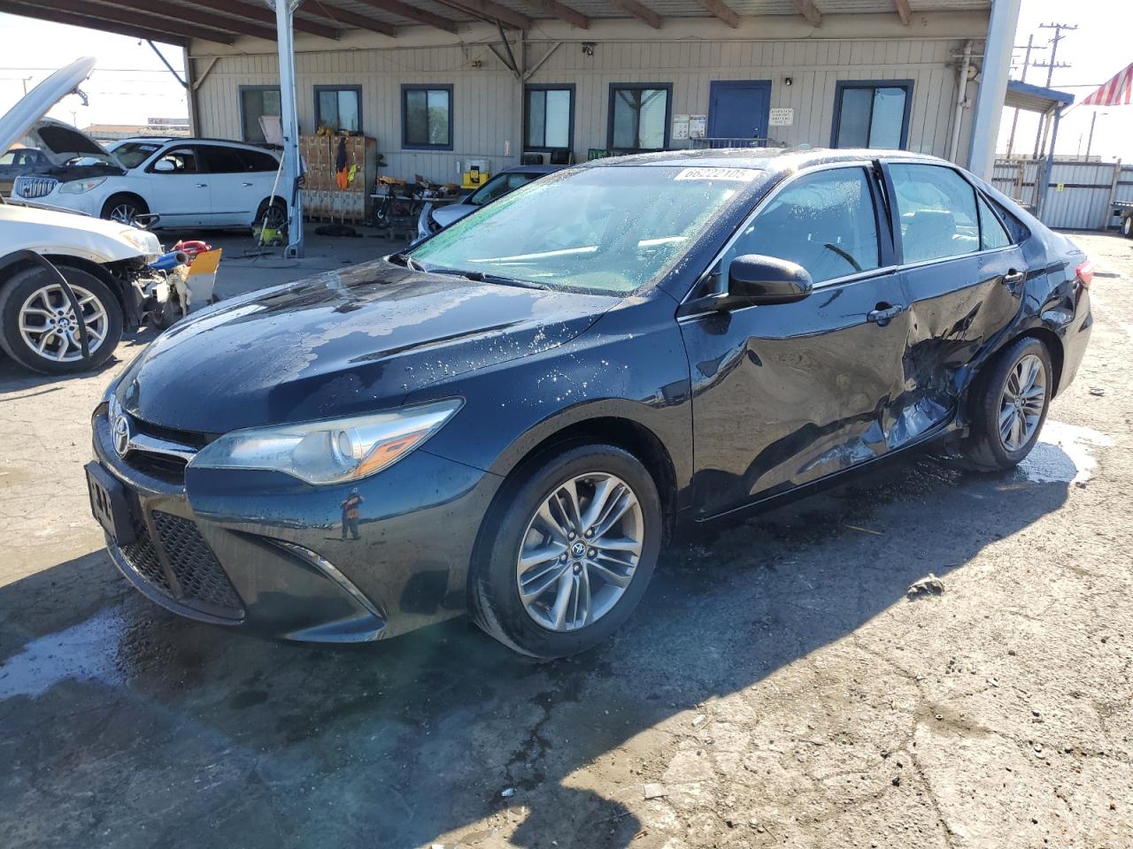 2016 Toyota Camry le LE