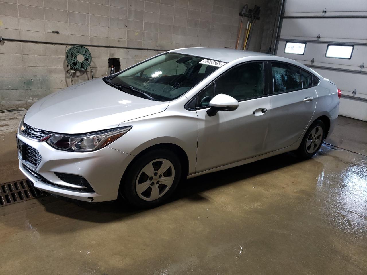 2017 Chevrolet Cruze ls LS