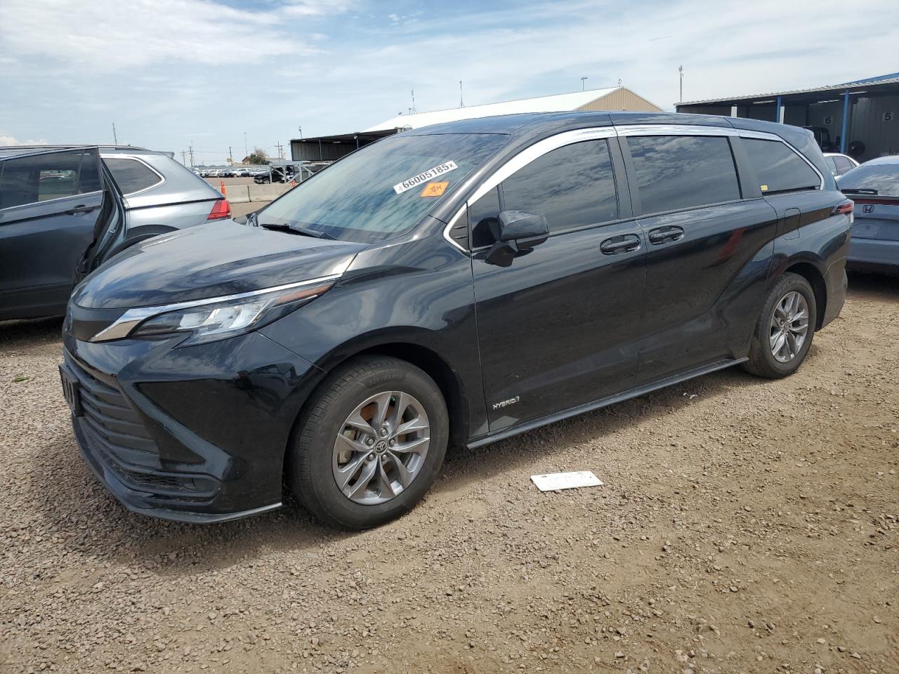 2021 Toyota Sienna le LE