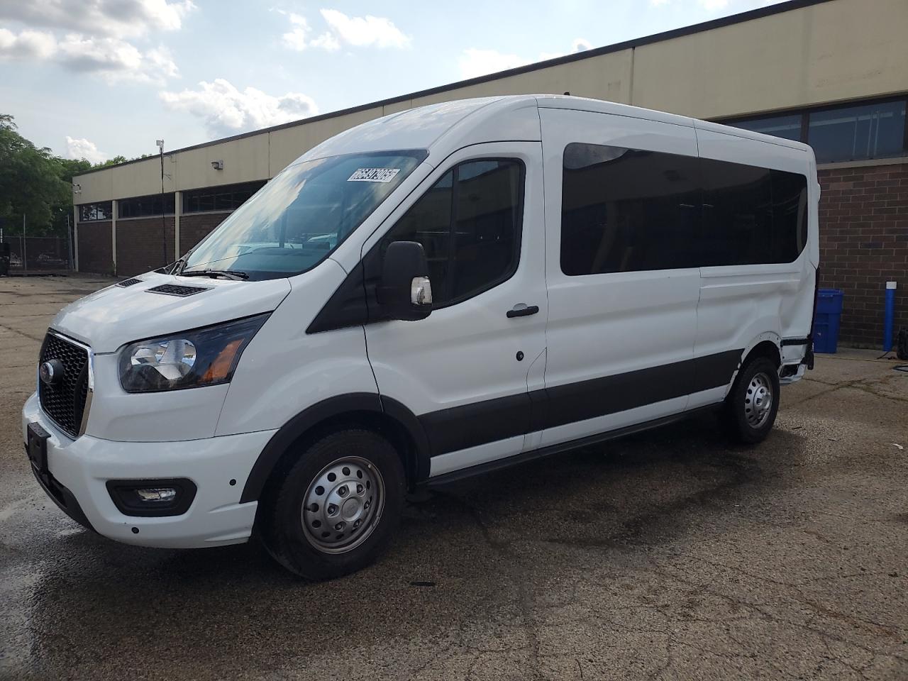 2025 Ford Transit t- T-350
