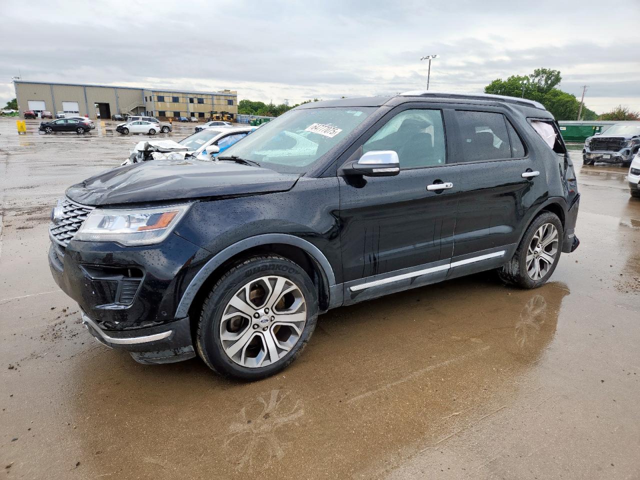 2018 Ford Explorer p PLATINUM