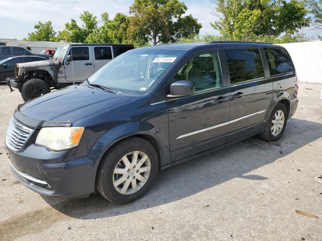 2014 Chrysler Town & country Touring