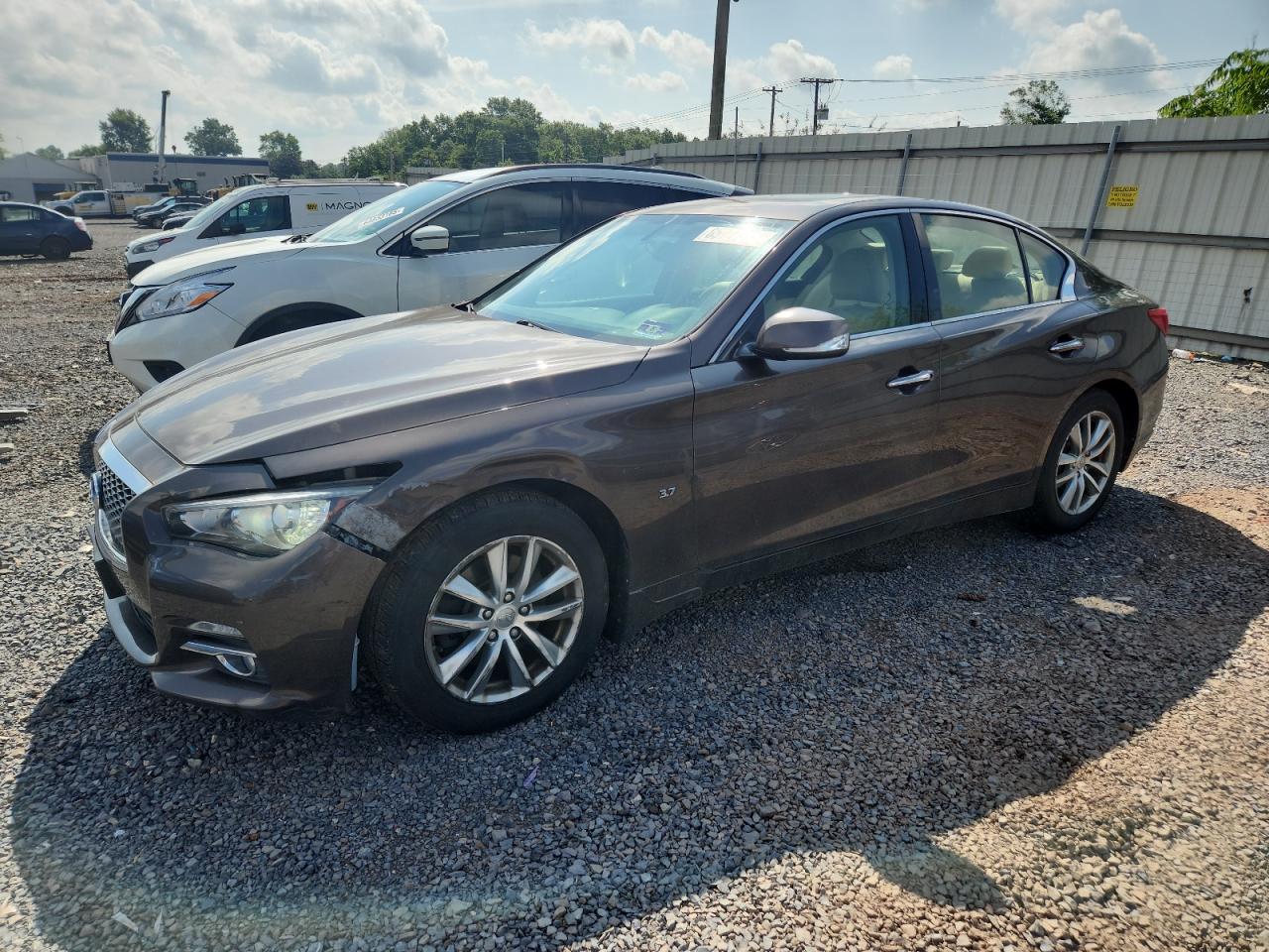 2015 Infiniti Q50 Base