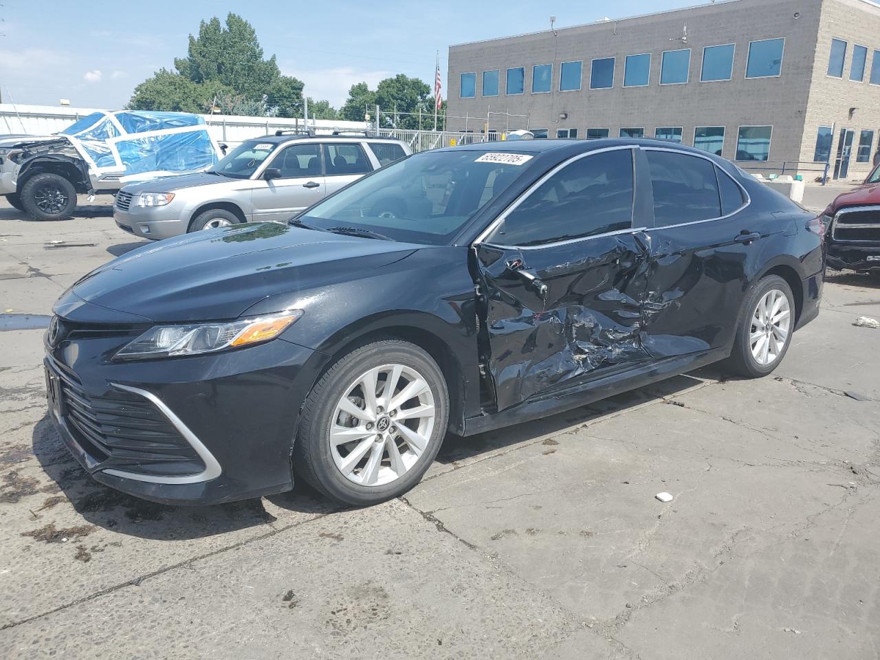 2021 Toyota Camry le LE