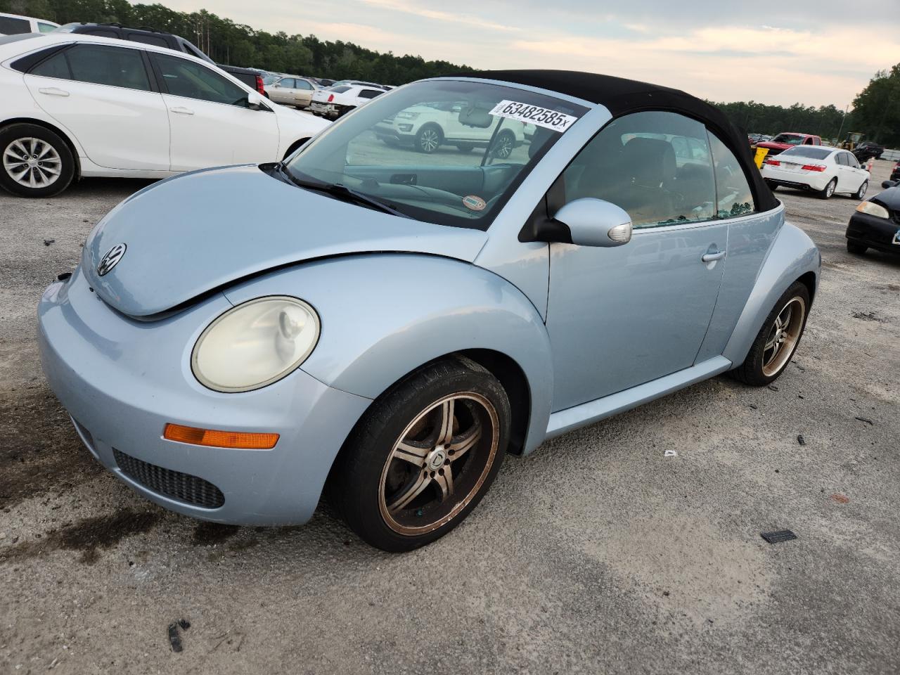 2010 Volkswagen New beetle
