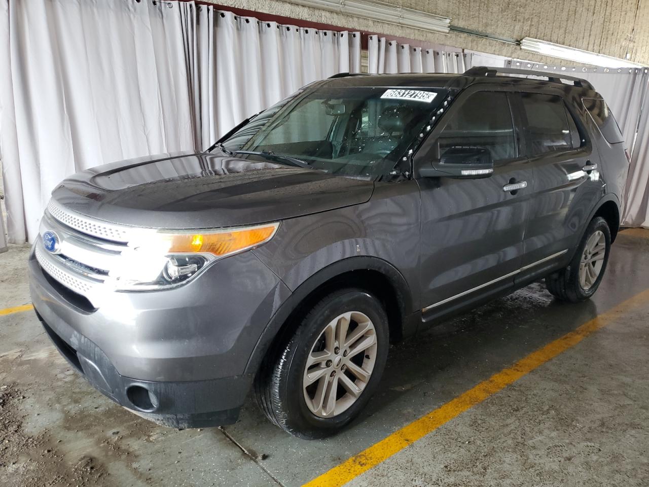 2015 Ford Explorer x XLT