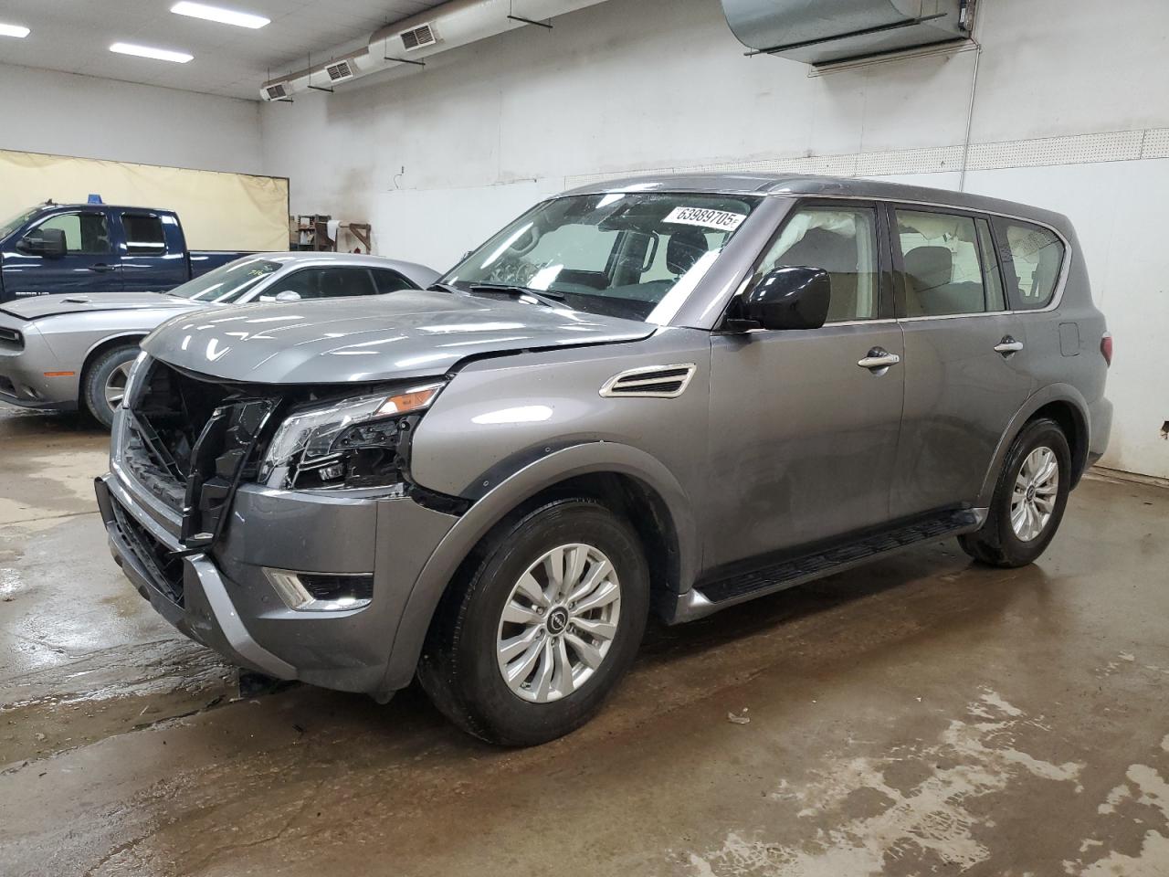 Nissan Armada s