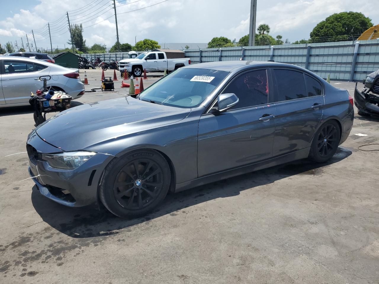 2017 BMW 320 i I