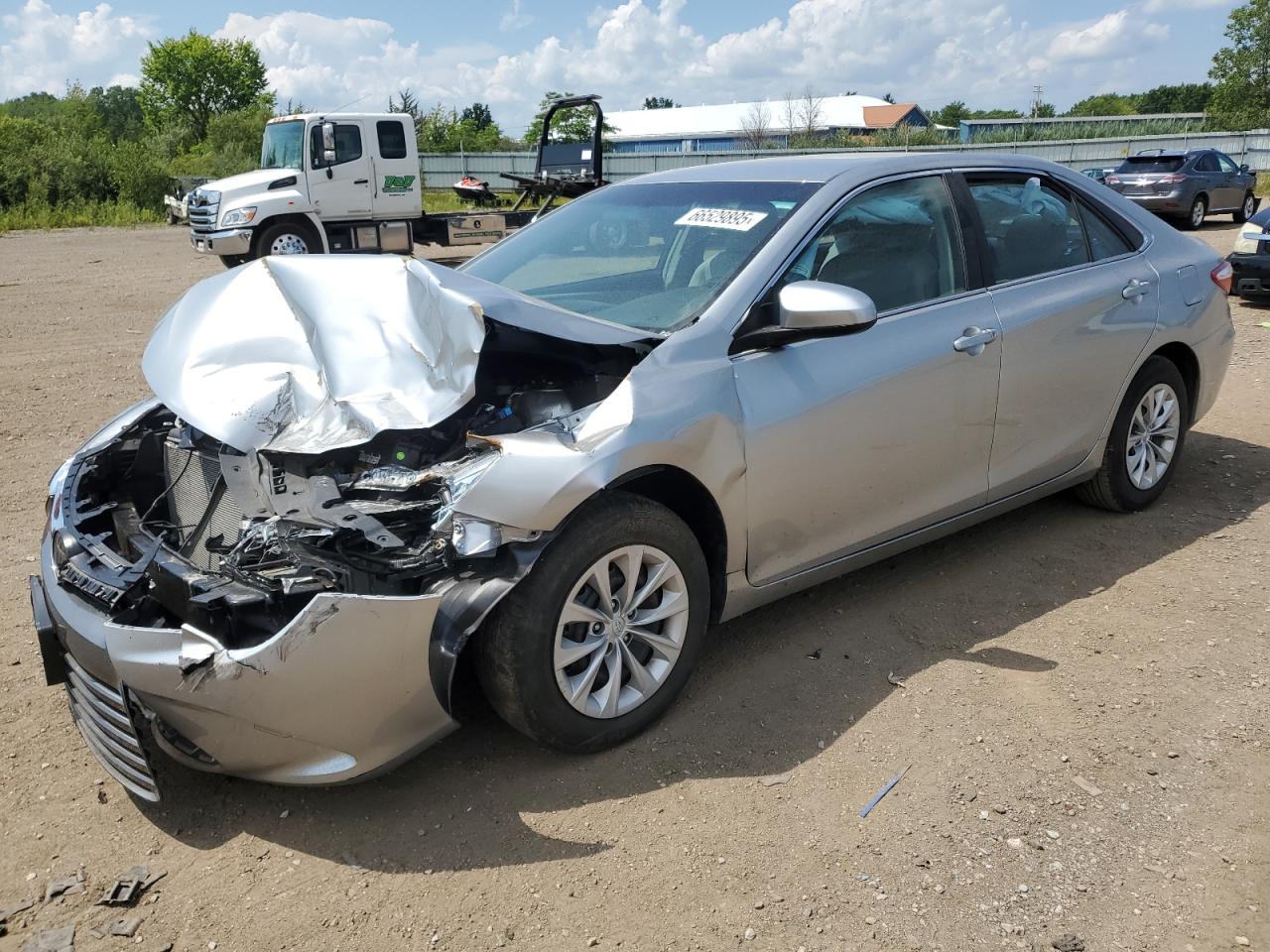 2016 Toyota Camry le LE