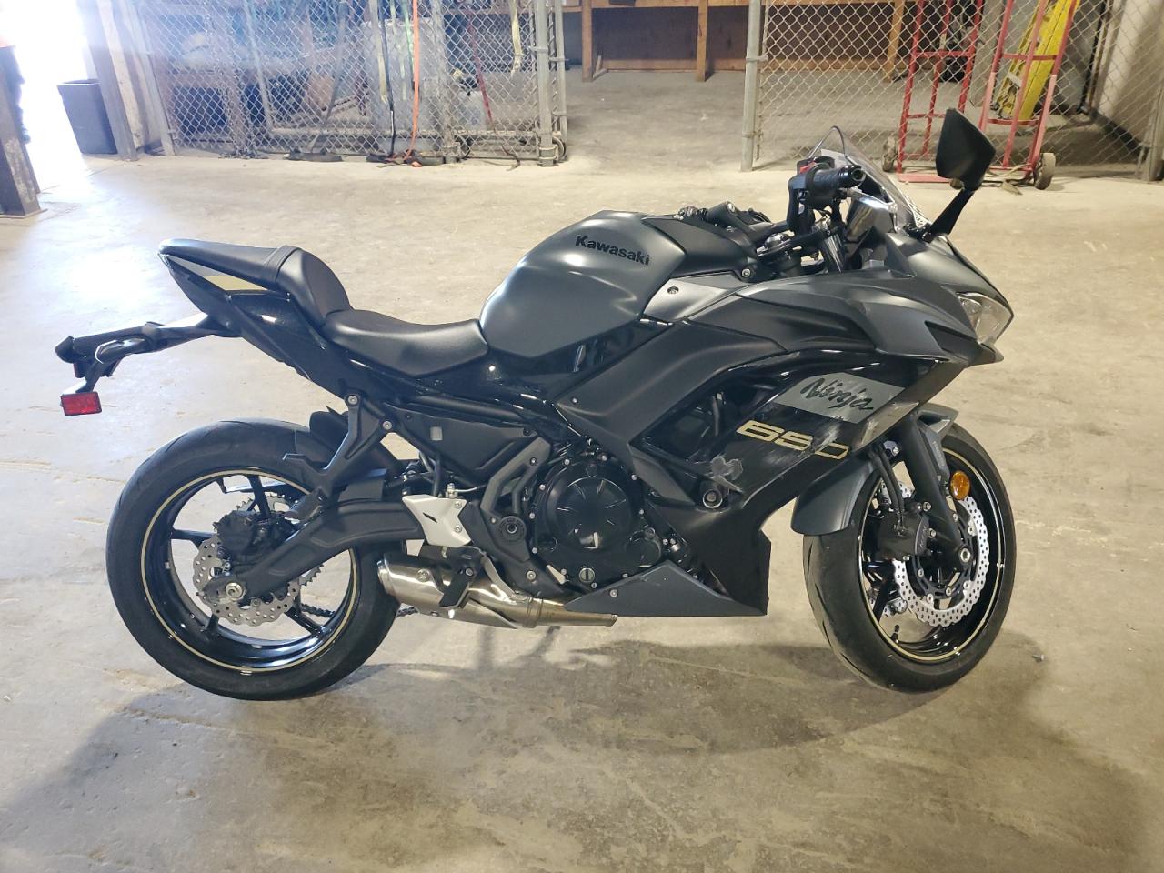 2024 Kawasaki Ex650 p P